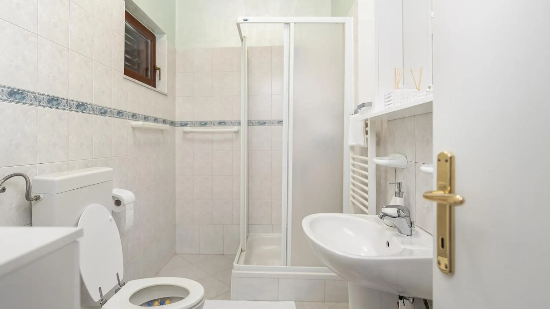 Holiday Home Daleo زادار 0*,