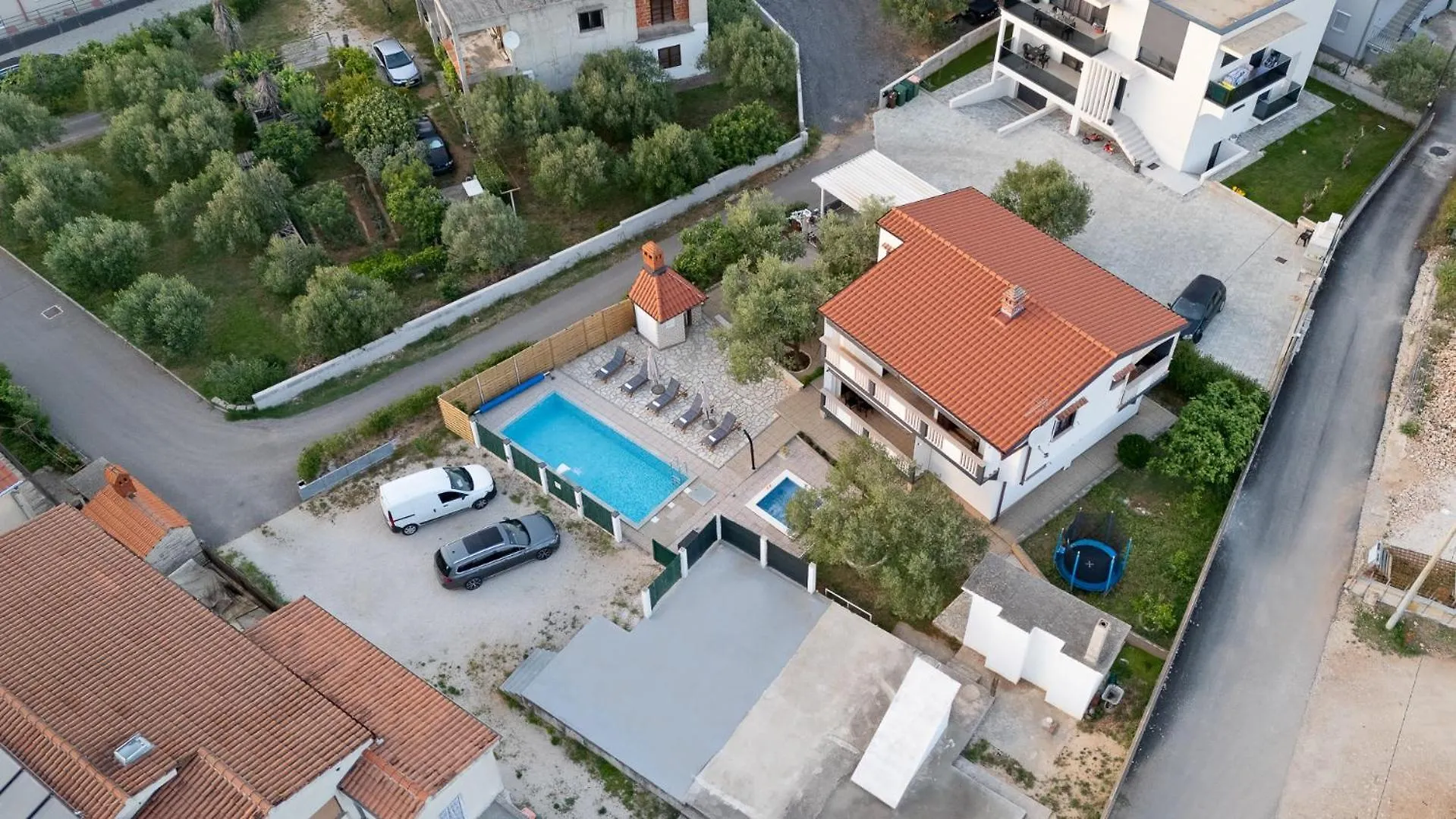 Holiday Home Daleo زادار